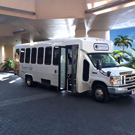 Doubletree By Hilton Hotel Miami Airport & Convention Center מראה חיצוני תמונה