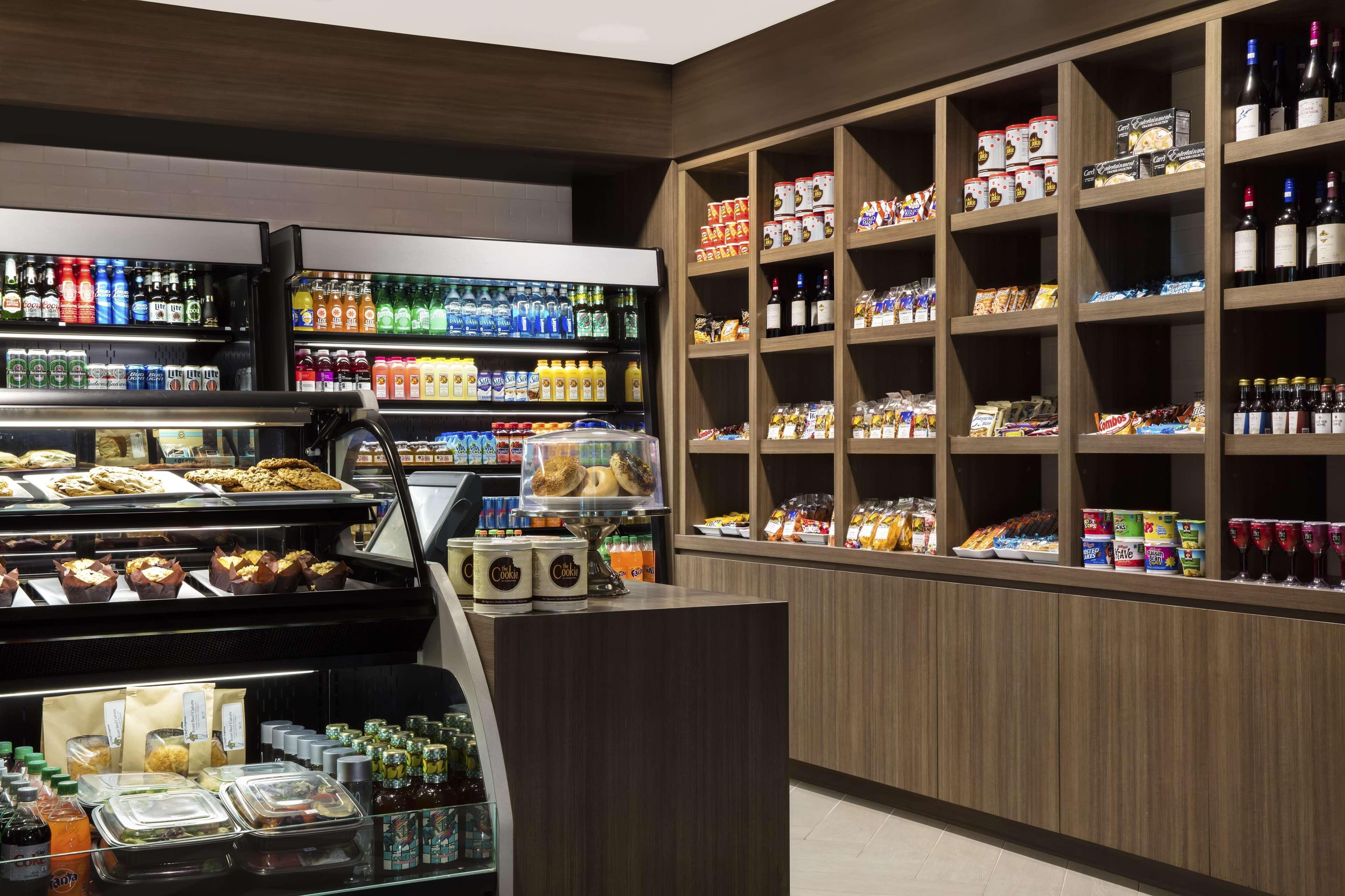 Doubletree By Hilton Hotel Miami Airport & Convention Center מראה חיצוני תמונה