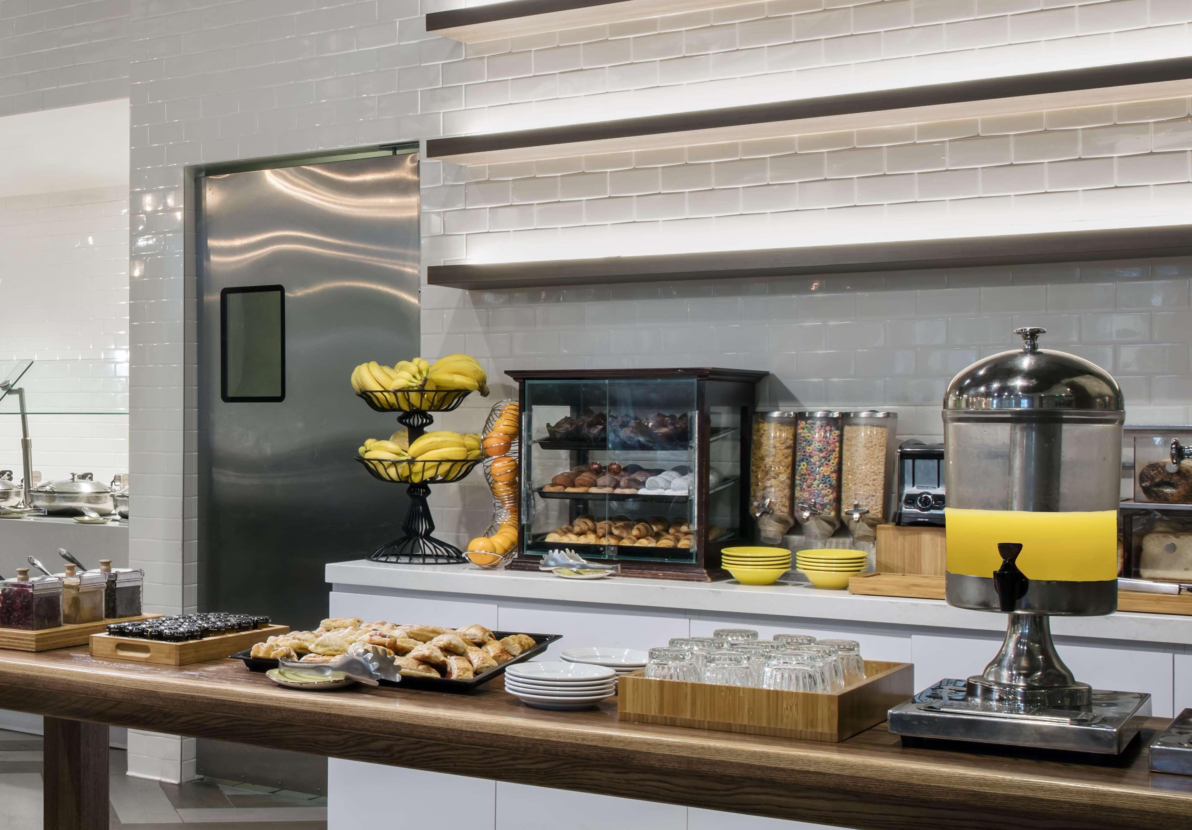 Doubletree By Hilton Hotel Miami Airport & Convention Center מראה חיצוני תמונה